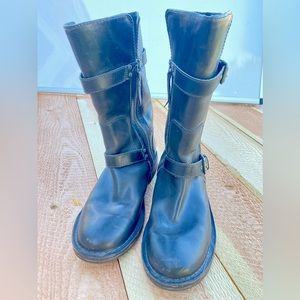 UGG “Gillespie” Combat Moto Boot size 8 black/brown